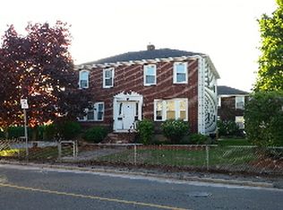 32 Mason St, Salem, MA 01970