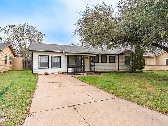 4th image of 2426 S 40th St