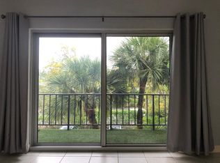 6884 N Kendall Dr APT C302, Pinecrest, FL 33156