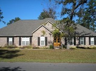 112 Larawood Point, Petal, MS 39465