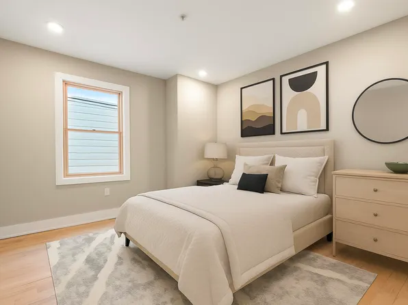 211 Summit Avenue image 11 of 16