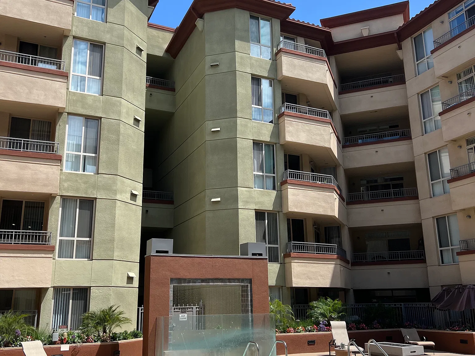 2 bed, 1068 sqft, $3,500 — Photo 4
