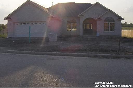 1st image of 1136 CHERRY HILL DR