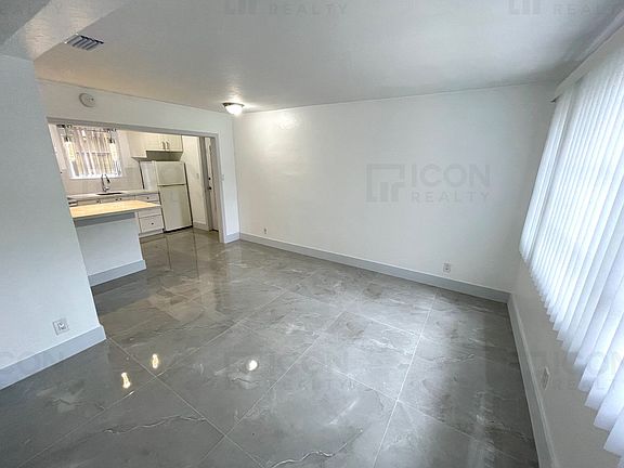 3rd image of 1606-1612 NE 2nd Ct #1608