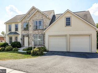 3892 Woodvale Rd, Harrisburg, PA 17109