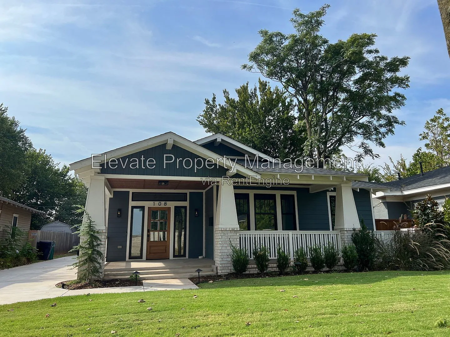 3 bed, 2.5 bath, 2003 sqft, $4,395 — Photo 1