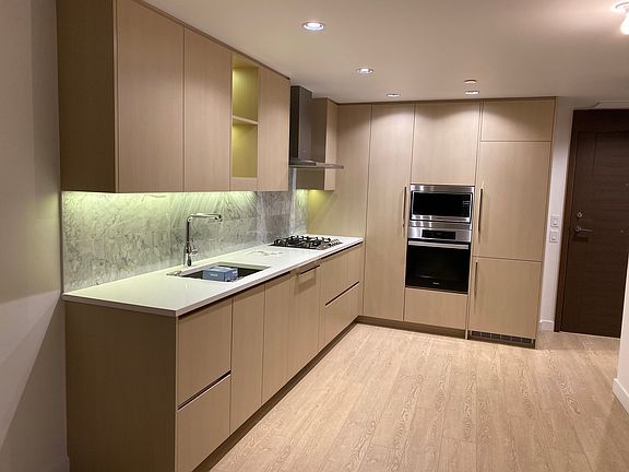 5th image of 89 Nelson St #808