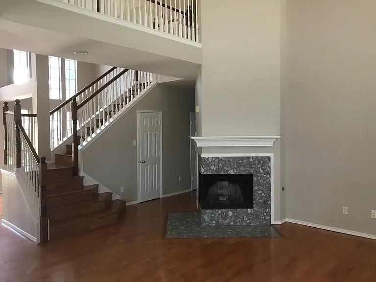 7901 Constitution Dr — Photo 3