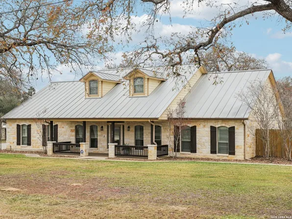 197 Vintage Ranch, La Vernia, TX 78121