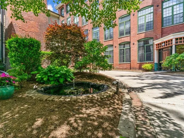 15 Higgins St APT 408, Smithfield, RI 02917