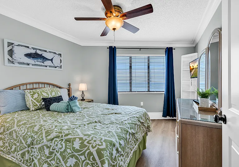 1210 N Waccamaw Dr #901 — Photo 25