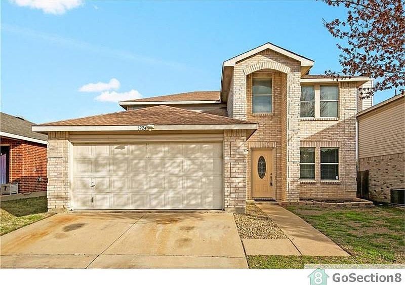 1st image of 3924 Golden Horn Ln