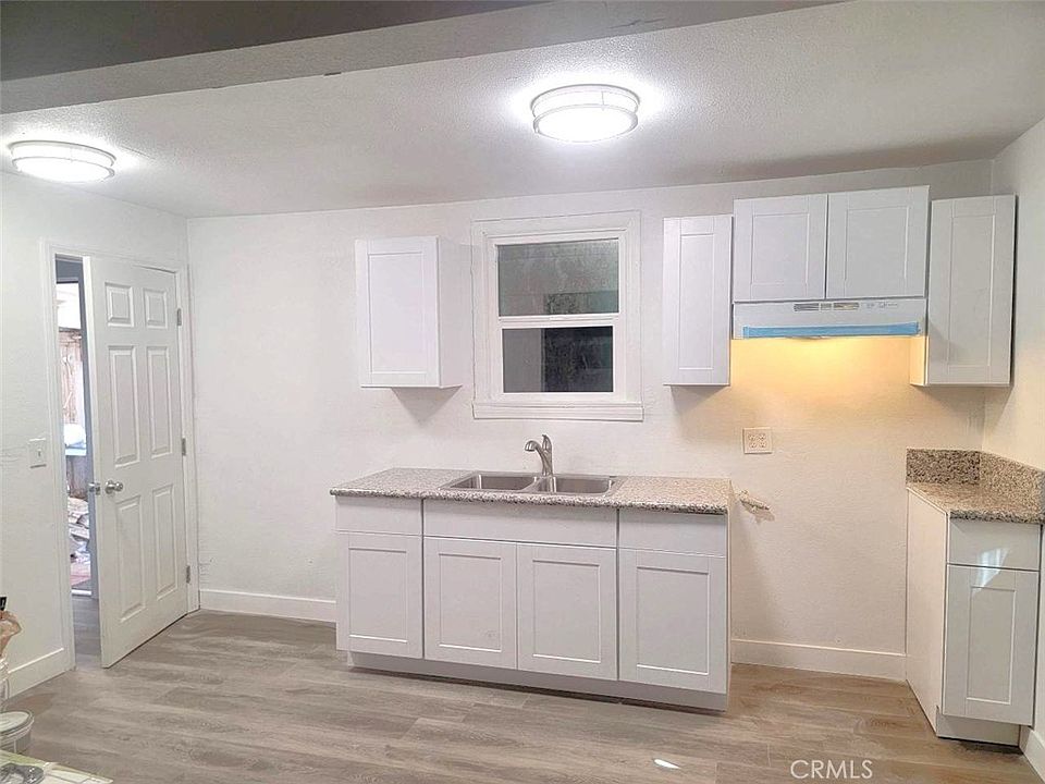 33664 Daggett Yermo Rd, Daggett, CA 92327 Zillow