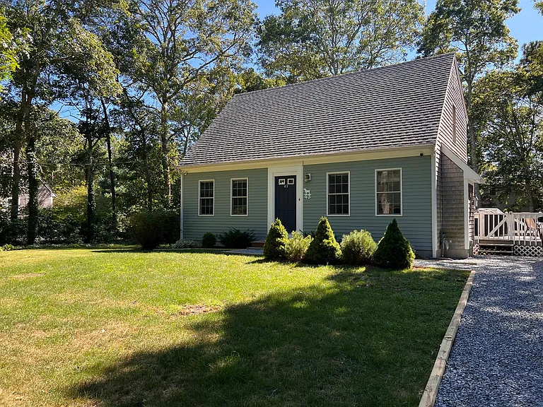 43 Odonnell Ave — Photo 2