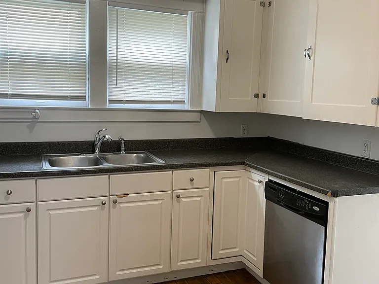 607 Minor Ave — Photo 5