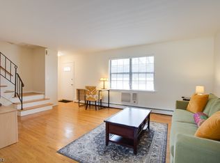 768 Springfield Ave APT B7, Summit, NJ 07901