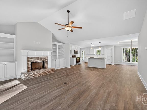 4th image of 45 Sugar Maple Way #43