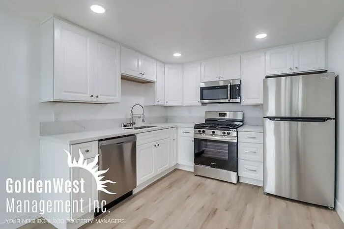 1 bed, 1.0 bath, 600 sqft, $1,995 — Photo 1