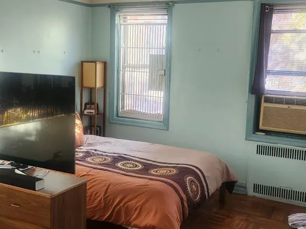 42-52 Layton Street image 3 of 11