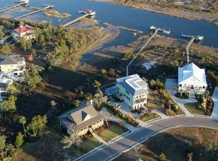 1057 Rivershore Rd, Charleston, SC 29492