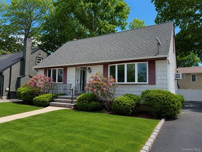 6 Decatur Street, Roosevelt, NY, 11575