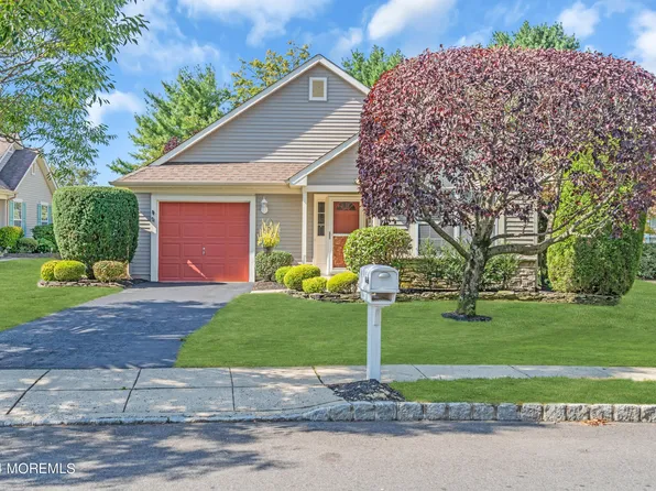 2666 Meadow Lake Drive, Toms River, NJ 08755