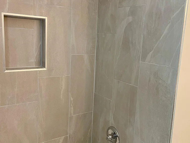 4546 Arbour Dr — Photo 11