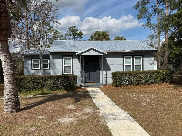 215 Westmoreland St SE, Live Oak, FL 32064