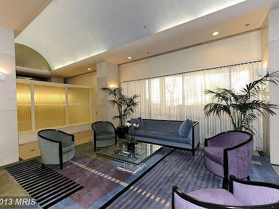 2nd image of 4550 N Park Ave APT 210