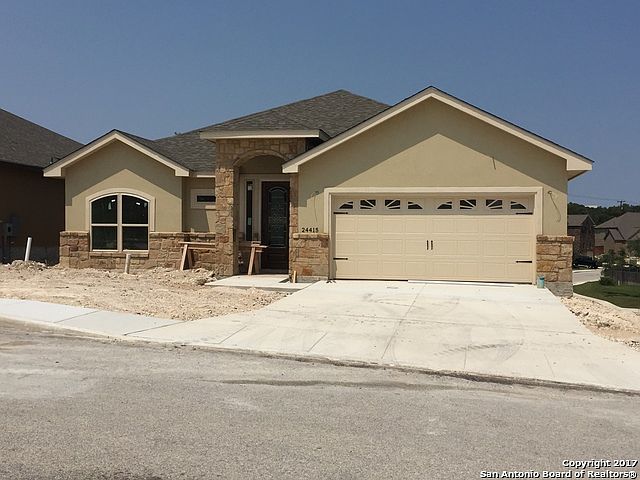 1st image of 24415 Canyon Row