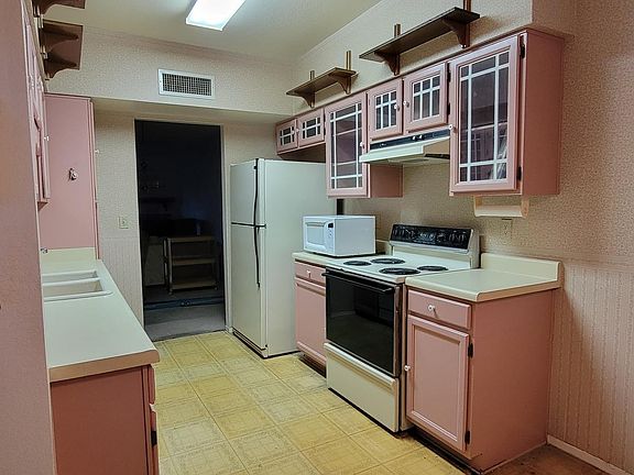 2nd image of 9025 E Calle Diego