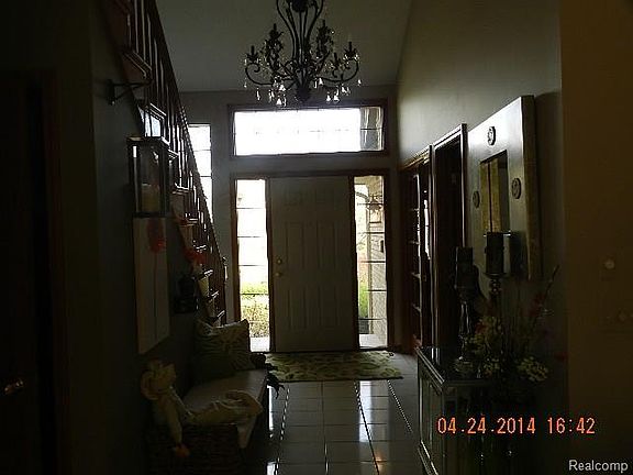 4th image of 37291 Aspen Dr