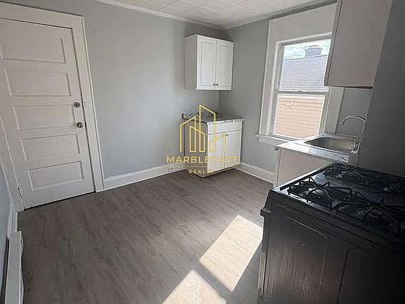 2nd image of 9 Kenmore Ave #33