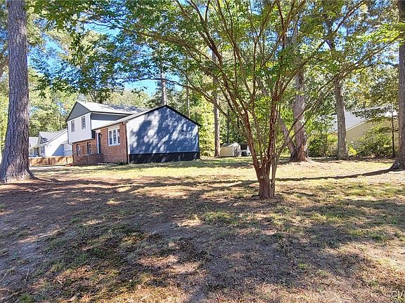 4th image of 20405 Vernetta Ln