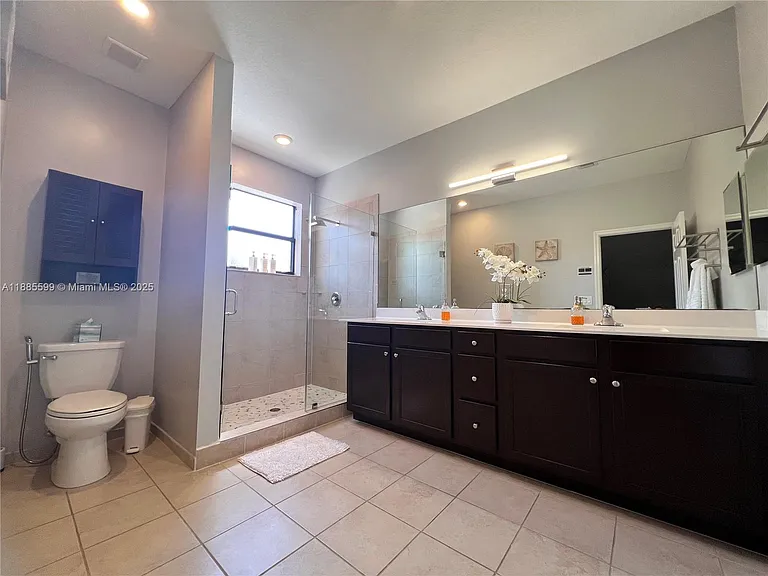 159 SE 34th Ave — Photo 12