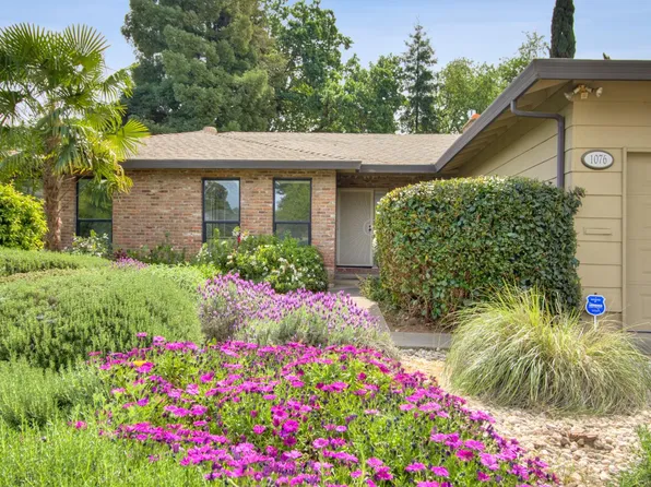 1076 Sand Bar Cir, Carmichael, CA 95608