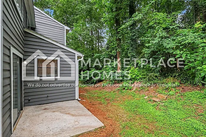 2070 Scarbrough Trl E — Photo 28