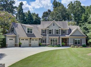 14 W Shore Ct, Newnan, GA 30263