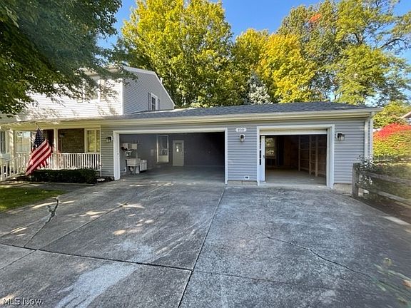 3rd image of 110 Fairview Dr
