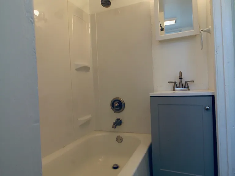 61 N Leonard St #2 — Photo 10