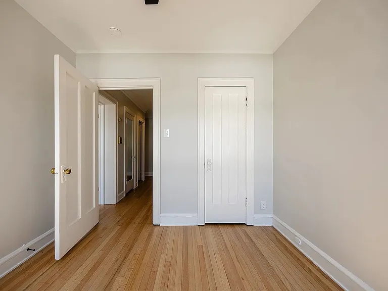 4901 N Elston Ave #2 — Photo 7
