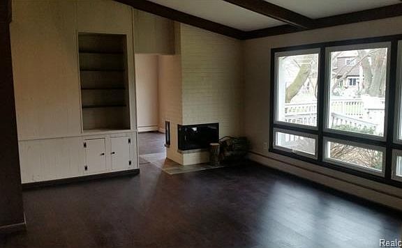 3rd image of 28147 Brookhill St