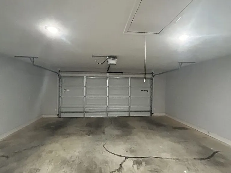102 Whispering Pines St #C — Photo 21