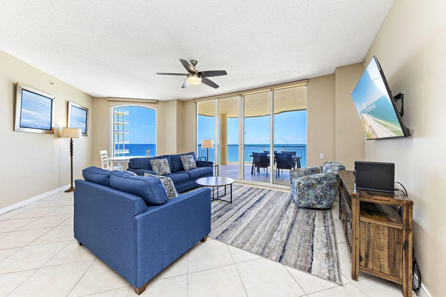 3 bed, 3.0 bath, 1679 sqft, $3,739 — Photo 1