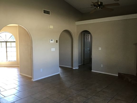 5th image of 1140 W 36th Ln