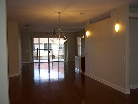 3rd image of 926 Lotus Vista Dr APT 301