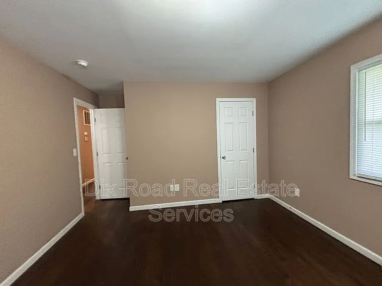 601 Brelsford Ave — Photo 21