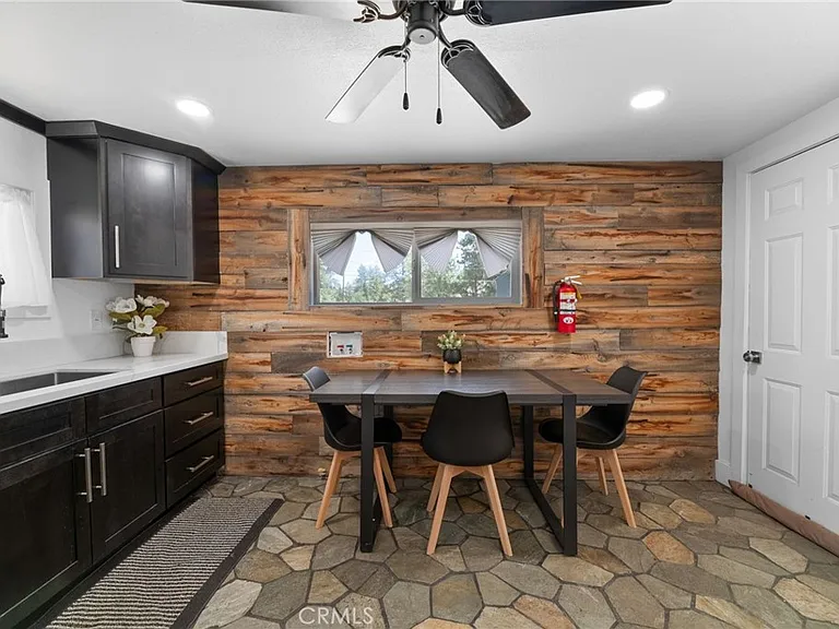 718 Talmadge Rd — Photo 5