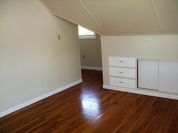 Upstairs Bedroom