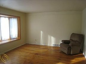 2nd image of 6928 Norborne Ave